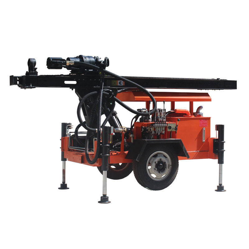 120m de profondeur de remorque montée sur des plates-formes de forage de puits d'eau de 18,7 kW