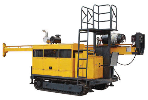 Machine de forage hydraulique au noyau montée sur un gratte-ciel 300m - 1000m Profondeur 180HP Moteur diesel