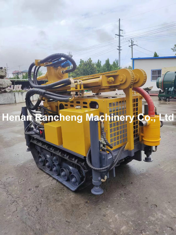 150 m de profondeur Mini Portable Crawler Machine de forage de puits d'eau pour les projets de forage de l'eau