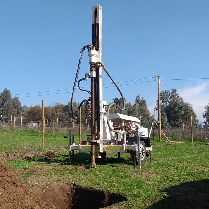 RC120W Petite machine de forage de puits d'eau Convient pour le marteau et le forage rotatif