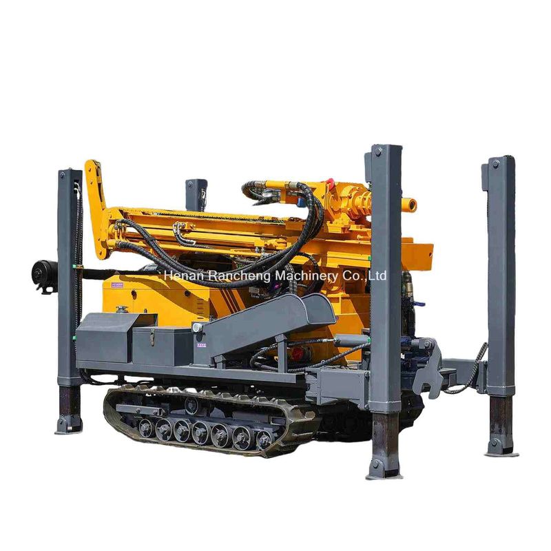 Vente à chaud Profondeur 200m Crawler monté machine de forage de puits d'eau 58KW YuChai moteur diesel