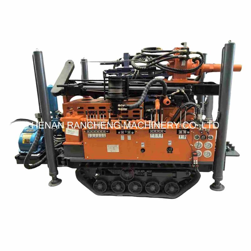 Puissante plateforme de forage de puits d'eau de 180 m Mini Crawler avec moteur YuChai de 77,3 kW pour le forage de trous
