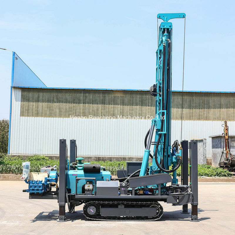 Efficacité et fiabilité Profondeur 350m Crawler montée machine de forage de puits d'eau avec moteur Yuchai de 91 kW
