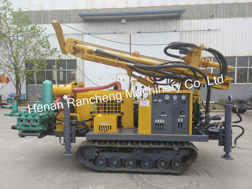 Machine hydraulique de forage de puits d'eau de 100 m 150 m Profondeur machine rotative de forage de puits d'eau avec capacité de profondeur