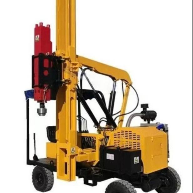 Conducteur de pile solaire avec moteur de 39 kW 170 cm Profondeur de forage 2600 mm Hauteur de la pile