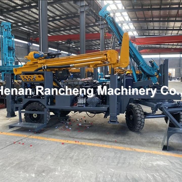 220m 65KW moteur Quanchai roue montée puits d'eau de forage rig avec 13T force de levage
