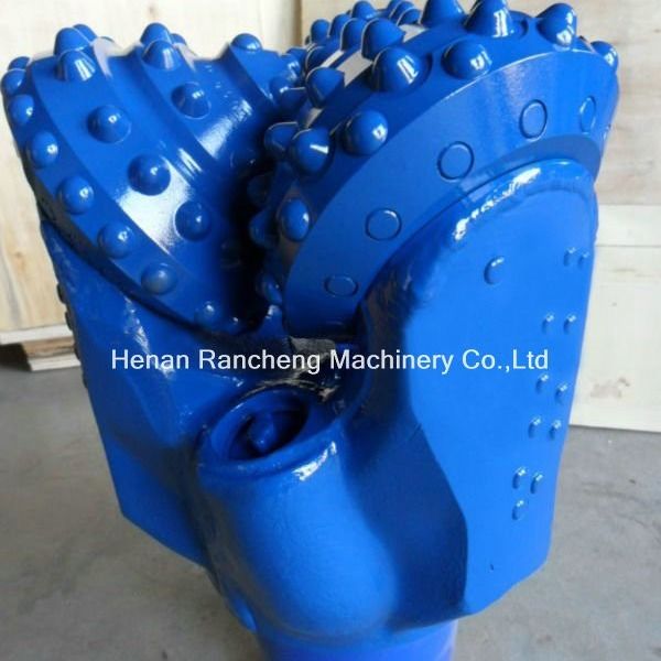 Max 17 pouces d'acier engrenage Tricone Forage Bit Pour le forage de la plate-forme de puits d'eau projets