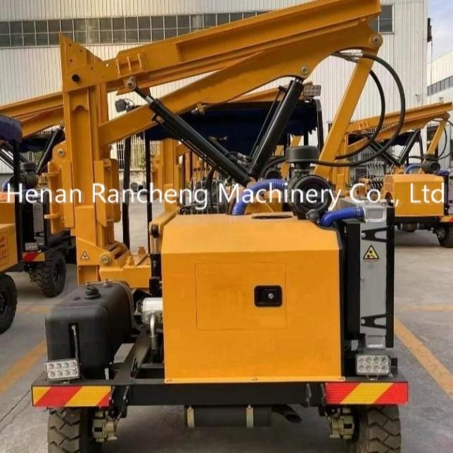 Un pilote solaire avec un moteur de 39 kW pour une profondeur de 170 cm et un poids de 2,8 tonnes