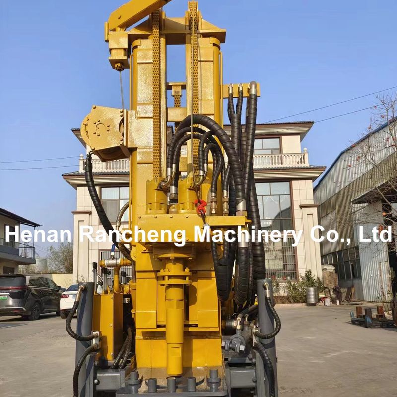 150m Profondeur de forage Pneumatique DTH Crawler Forage pour puits d'eau Forage machine pour forage machine entraînée par moteur diesel