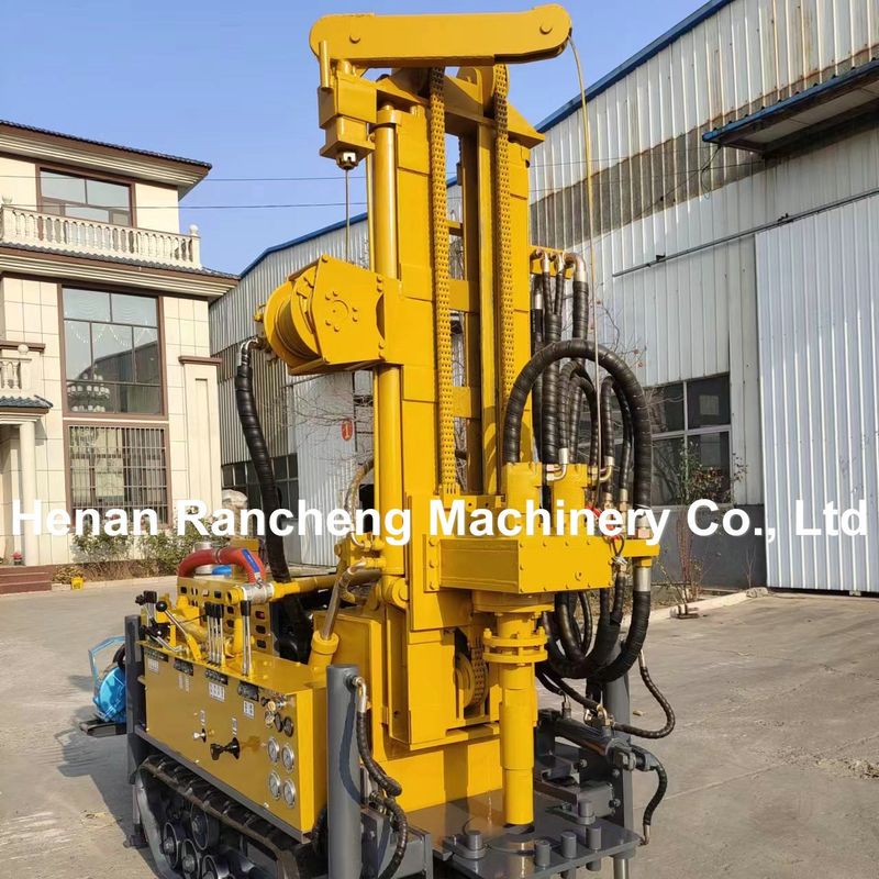150m Profondeur de forage Pneumatique DTH Crawler Forage pour puits d'eau Forage machine pour forage machine entraînée par moteur diesel