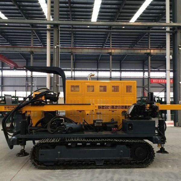 2200 tours par minute Vitesse de forage hydraulique à rampe à rouleaux alimenté par un moteur diesel Cummins de 74 kW