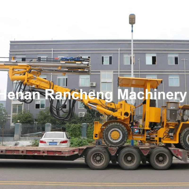 RCZ-22J tout hydraulique Jumbo forage de tunnel Rig 3880mm profondeur de forage Avec 93KW / 125HP moteur diesel puissance