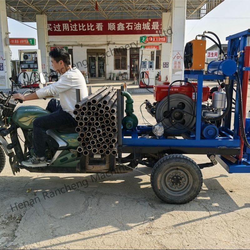 Petite plateforme hydraulique portable à trois roues pour le forage de puits d'eau pour un forage efficace de puits