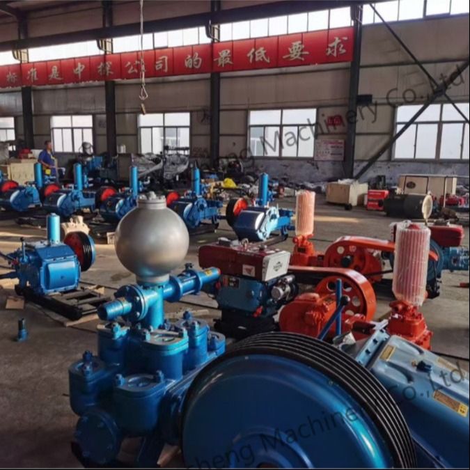 Puissance de 185 kW 7MPa Pompes à boue de forage à pression maximale pour projets de puits d'eau profonde de 1000 m 7200 kg