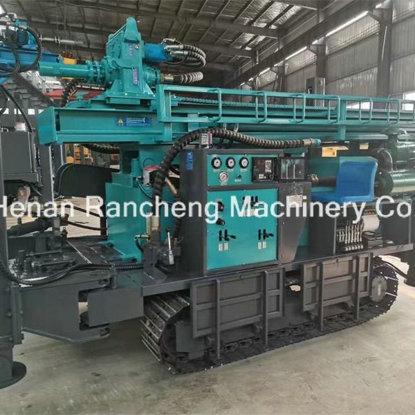 RCF450C Foreuse sur chenilles pour puits d'eau, machine de forage de puits profonds de 450 m pour l'exploitation minière, fiable et efficace