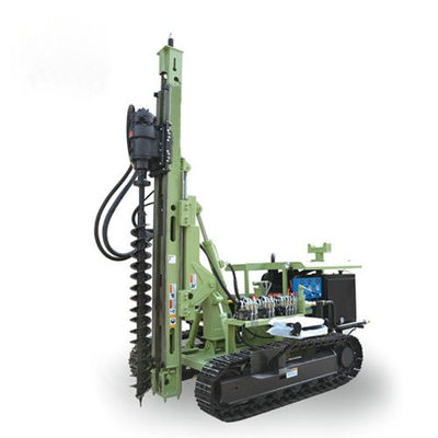 Machine de conduite de pile solaire hydraulique 56 kW Puissance d'accueil 20m - 120m Profondeur de forage