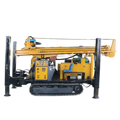 Machine de forage de puits hydraulique à rampe à eau 70 kW Moteur diesel 260m Profondeur de forage
