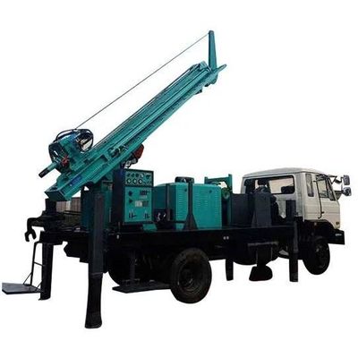 Camion monté sur le puits d'eau pour le forage de la plate-forme de forage de 95 kW Puissance du moteur de la plate-forme de forage 350m profondeur