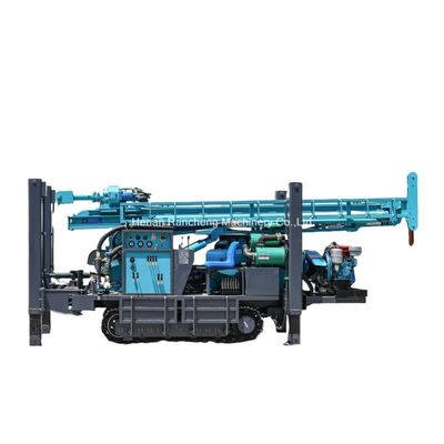 Machine hydraulique de forage de puits d'eau à 300 m de profondeur montée avec 85 kW de diesel