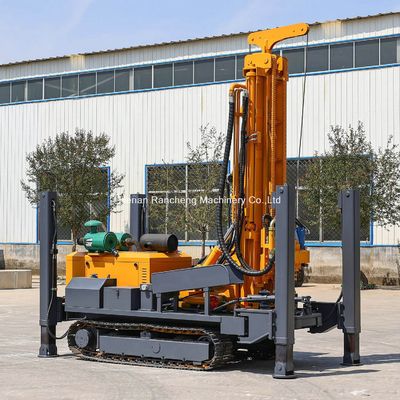 RCF300C Forage de puits d'eau à rampe équipé d'un moteur diesel Yuchai de 85 kW